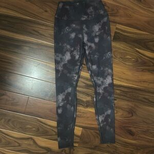 Alo yoga High-Waist Solarized Tie-Dye Legging